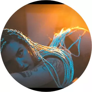 elilluminari valderrama - Musical artist