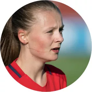 Eline Hegg - Football player