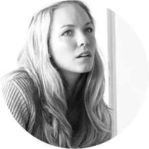 Eline Van der Velden