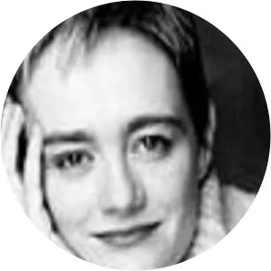 Elinor Holt - Voice actress