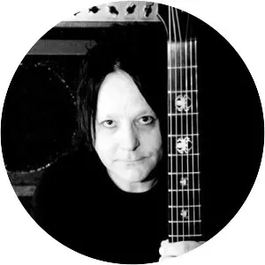 Elio Alien Musician - Musical artist