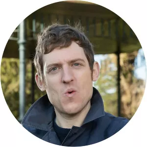 Elis James: Nabod Y Teip - TV program