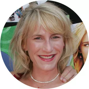 Elisa Bell - Screenwriter