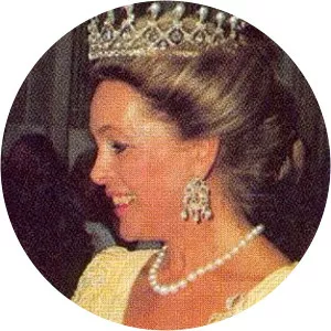 Elisabeth Douglas - Businessperson