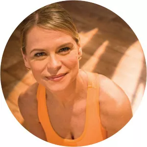 Elisabeth Halfpapp - Actor