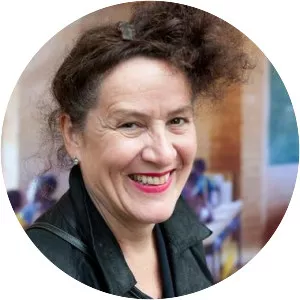 Elisabeth Schweeger - Author