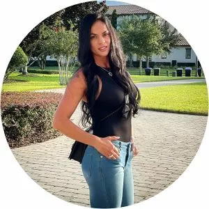 Eliza Kaminski Ferreira photograph