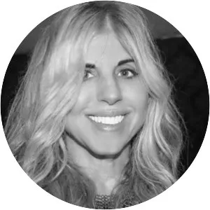 Eliza Neals - Musical artist