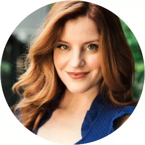 Elizabeth Bond - Actress