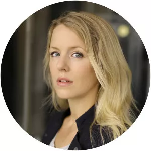 Elizabeth Elkins - Actress