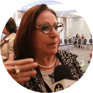 Elizabeth Guedes photograph