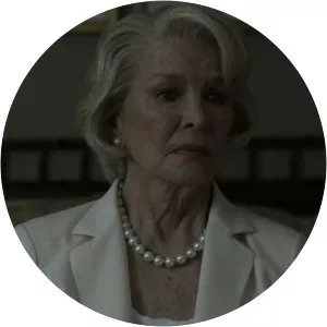 Elizabeth Hale photograph