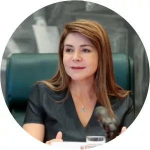 Elizabeth Hinostroza