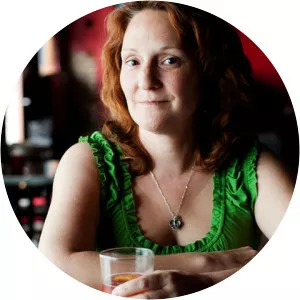 Elizabeth Pearce photograph