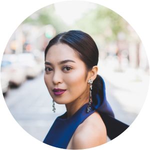 Elizabeth Rahajeng photograph