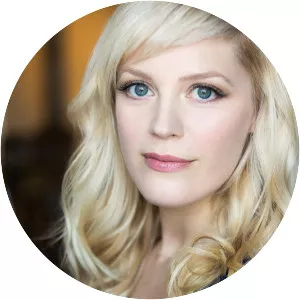 Elizabeth Stanley - Singer