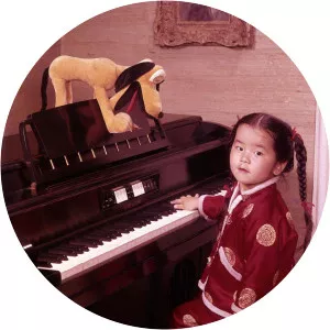 Elizabeth Tiu photograph