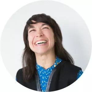 Elizabeth Wallace - American television writer ‧ Art Wallace's wife