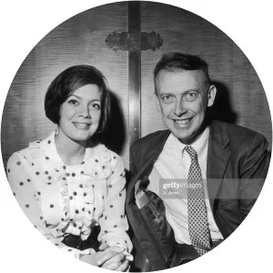 Elizabeth Watson - James Watson's wife