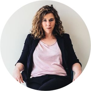 Elke Neuville photograph