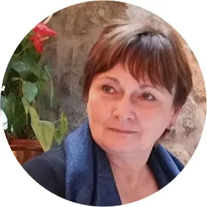 Elke Scherstjanoi - Historian