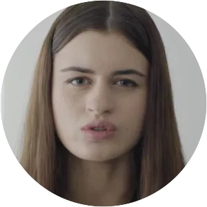 Ella Girardot - Musical artist