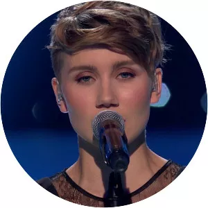 Ella Marie Hætta Isaksen - Musician