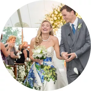 Elle Leonsis photograph