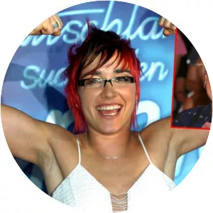 Elli Erl - German singer