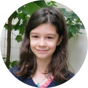 Ellie Etienne - Actress