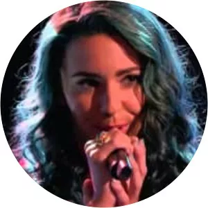 Ellie Lawrence - Musical artist