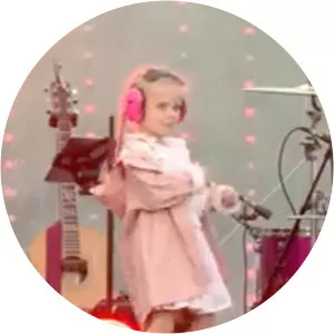 Ellie Martha Penxten - Regi Penxten's daughter