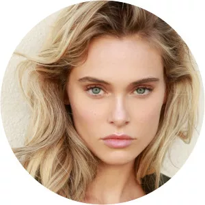 Ellie Ottaway photograph