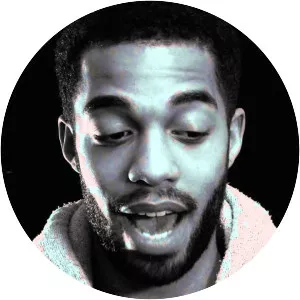 Elliot BarnesWorrell