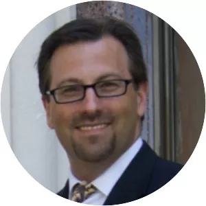 Elliott McFadden - Politician