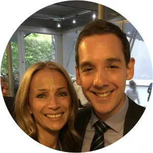 Elly Symons - Red Symons' ex-wife