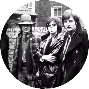 Elmer Gantry's Velvet Opera - Rock band