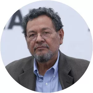 Élmer Mendoza