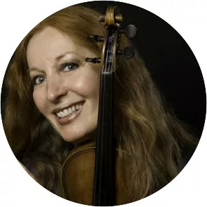 Elmira Darvarova - Violinist