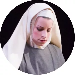 Elodie Hache - Musical artist