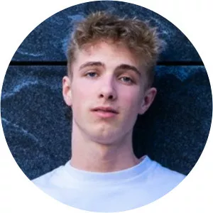 Eloy Hoose - Musical artist