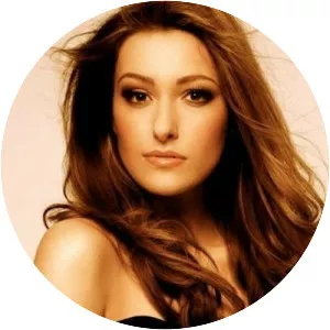 Elspeth Hanson - Violist