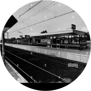 Elst railway station