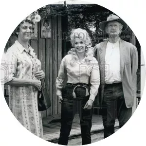 elverna bradshaw - TV character