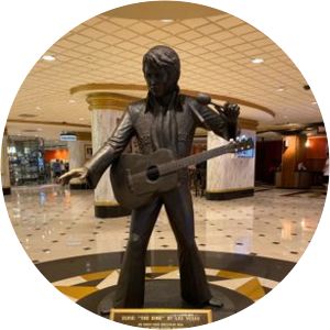 Elvis Statue