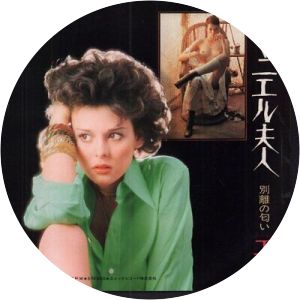 Ema Sugimoto - Singer