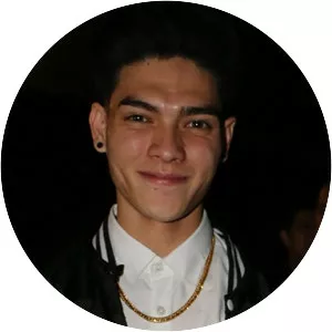 Emil Sandoval - Actor