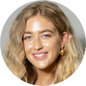 Emili Sindlev - Fashion designer