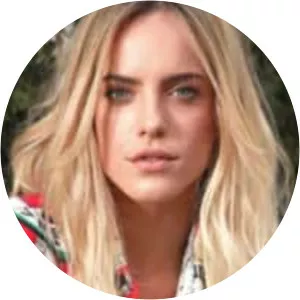 Emilia Claudeville - 