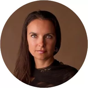 Emilia Justyna Powell